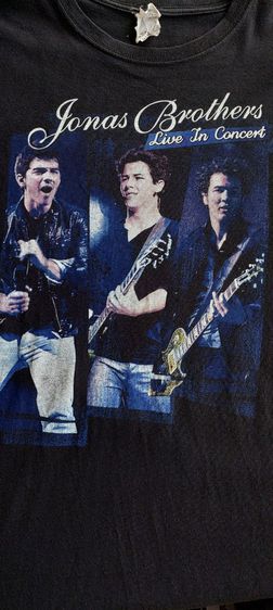 เสื้อ Jonas Brothers
T Shirt Live In Concert
Tour ปี 2010
 รูปที่ 4