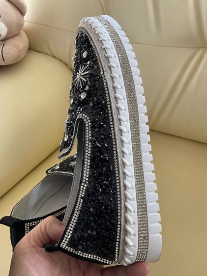 รองเท้าคัทชูปักเลื่อม รูปที่ 11