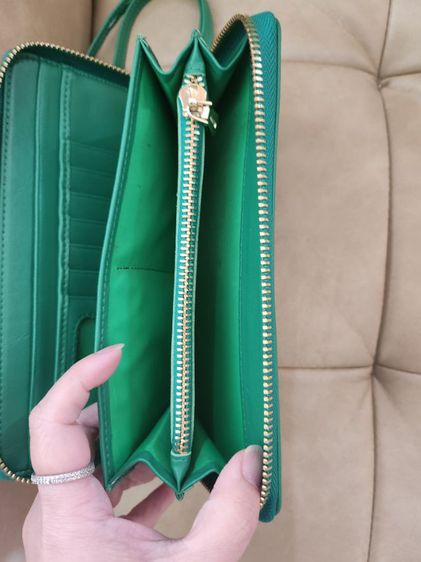 กระเป๋าสตางค์สีเขียวเหนี่ยวทรัพย์ รูปที่ 3
