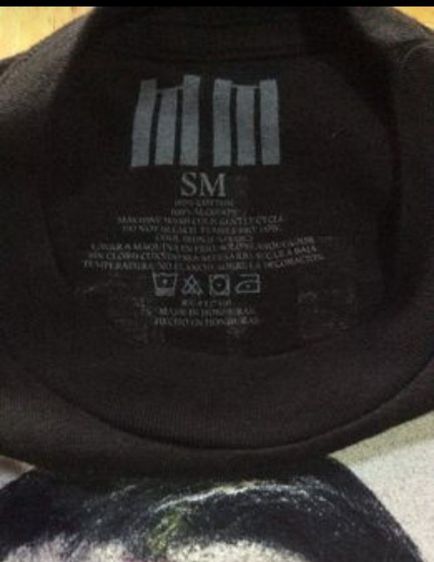 เสื้อวง Marilyn Manson Heaven 
Upside Down Tour 2017 T Shirt
 รูปที่ 3