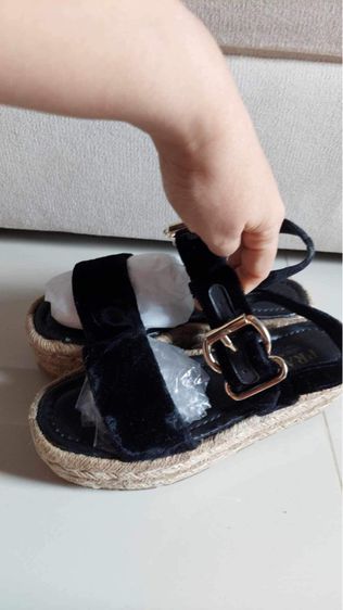 รองเท้ารัดส้น Prada ไซส์ 36-37 รูปที่ 2