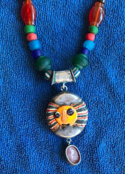 สร้อยคอลูกปัดโบราณ รูปที่ 2