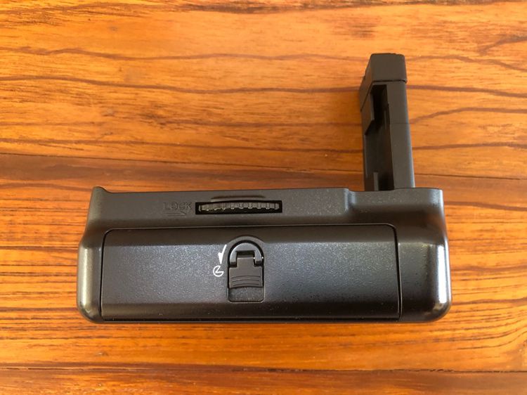 Battery Pack for Nikon D5300 D3300 รูปที่ 4