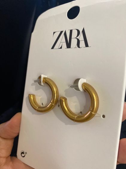 Zara ต่างหูห่วงโลหะทองของแท้ ขนาด 2.5 cm รูปที่ 3