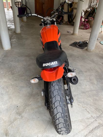 Ducati scrambler sixty two รูปที่ 3