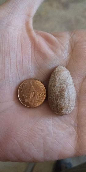 พระเนื้อดินผสมผง(พระพิมพ์พระขุนแผนหลังเรียบ(พิมพ์เล็ก)(เนื้อออกสีน้ำตาลอ่อน)(ไม่ทราบพระเกจิที่สร้าง))พระบ้านพระเครื่องรางของมงคล รูปที่ 2