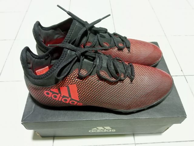 รองเท้า Futsal Adidas  รูปที่ 2
