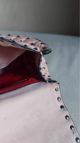 กระเป๋า Valentino Garavani ของแท้ รูปที่ 11