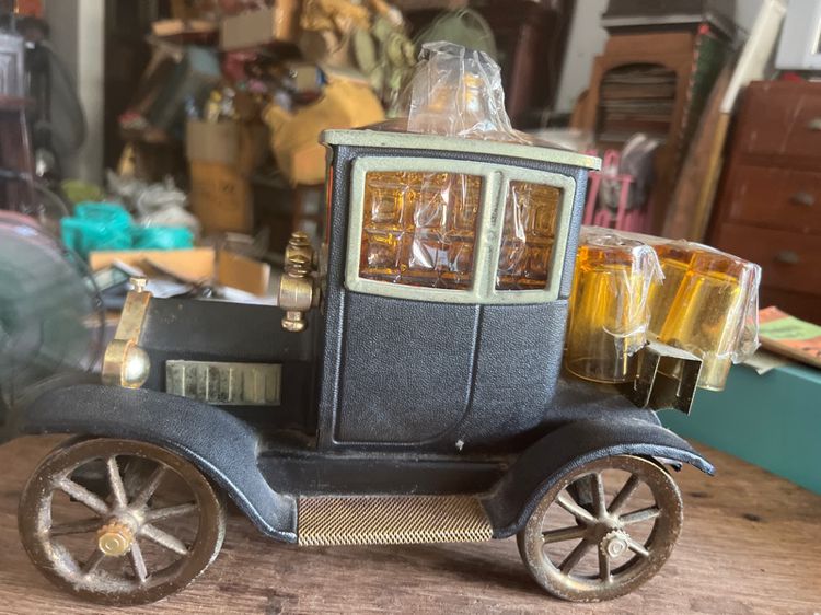 ขวดเหล้าดนตรีเก่า รูปที่ 3