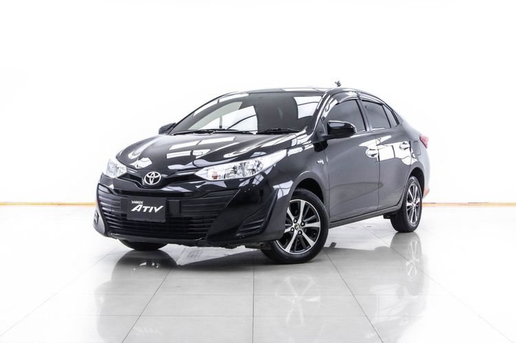 Toyota Yaris ATIV 2018 1.2 J Sedan เบนซิน ไม่ติดแก๊ส เกียร์อัตโนมัติ ดำ รูปที่ 4