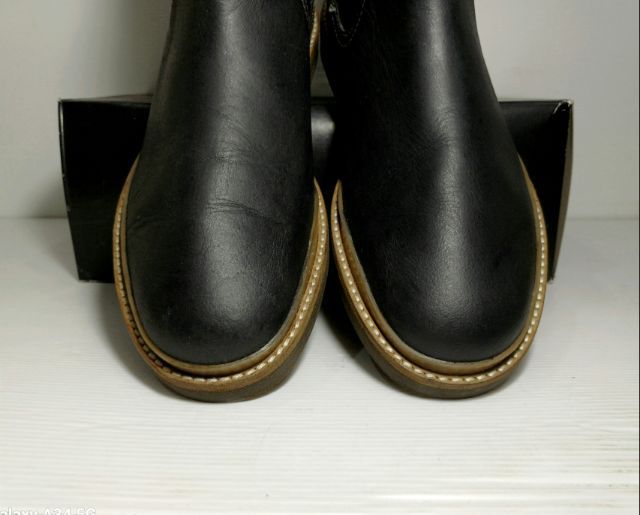 Clarks Boots Slip-on, Men's 10.5US 44EU(28.5cm) Genuine and Original งาน India ของแท้ มือ 2 สภาพไม่ต่างจากมือ 1, รองเท้า Clarks สวยมาก รูปที่ 5