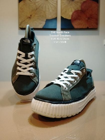 THE North Face
Traction Sneakers
EUR 40.5ยาว26cm
ราคา 550฿ รูปที่ 1