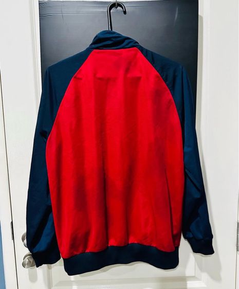 เสื้อวอร์มสีแดง แบรนด์ Puma  รูปที่ 2