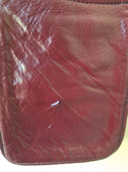 Vintage holster wallet กระเป๋าวินเทจแบบคาดใต้แขน Madi in Mexico หนังสีสวยมากสีแดงมารูน หนังแท้ทั้งใบมีตำหนิในภาพแต่ใช้งานได้ปรกติ Rare item  รูปที่ 6