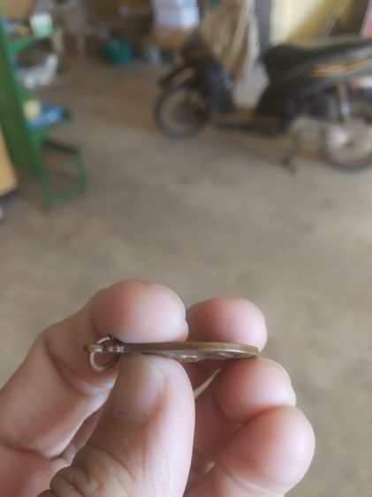 พระเหรียญใบโพธิ์เนื้อทองแดง(พระรูปเหมือนพระสมเด็จอริยวงศาตญาณ(มหาเถระ)หลังพระพุทธชินสีห์(ปี2518))พระบ้านพระเครื่องรางของมงคล รูปที่ 11