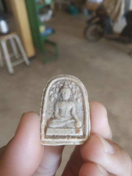 พระเนื้อผงผสมว่าน(พระพิมพ์พระปางสะดุ้งหรือพระผงพิมพ์ปรกโพธิ์หลังยันต์(วัดบางพระ)(สีขาว)(จังหวัดนครปฐม))พระบ้าน(พระเครื่องรางของมงคล) รูปที่ 3