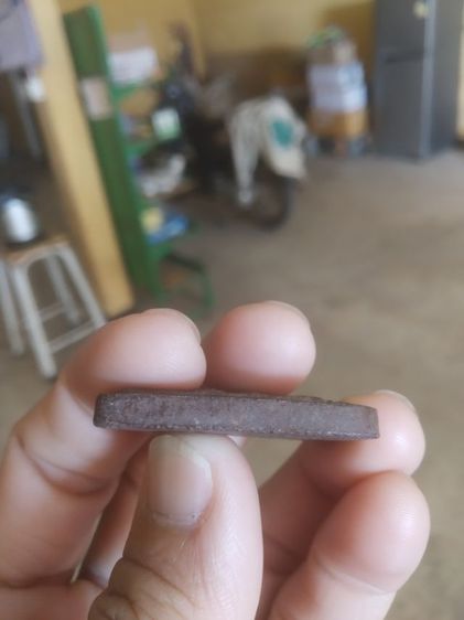 พระเนื้อแร่เหล็กน้ำพี้(พระพิมพ์พระพุทธชินราชเนื้อแร่เหล็กน้ำพี้หลังยันต์(ไม่ทราบพระเกจิที่สร้าง))พระบ้านพระเครื่องรางของมงคล รูปที่ 18