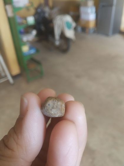 พระเนื้อดินผสมผง(พระปางนาคปรกหลังเรียบพิมพ์เล็ก(ไม่ทราบที่มา)(ไม่ทราบพระเกจิที่สร้าง))พระบ้านพระเครื่องรางของมงคล รูปที่ 18