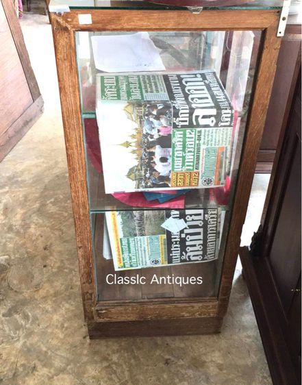 ตู้โชว์ห่วยไม้สัก โบราณใบเล็ก รูปที่ 2