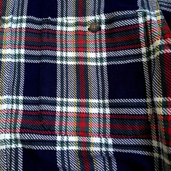 Eddie Bauer
outdoor outfitters
plaid blanket shirts
🔵🔵🔵 รูปที่ 4