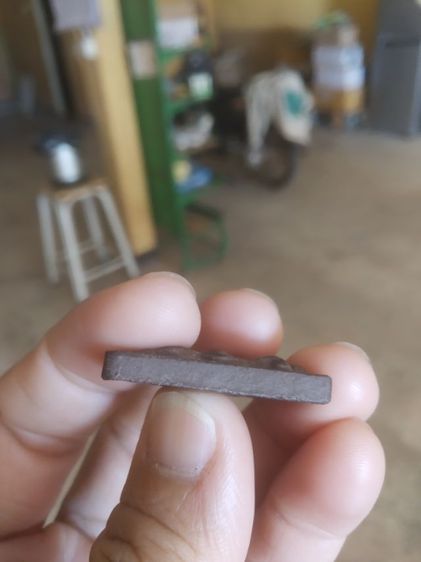 พระเนื้อผงแร่เหล็กน้ำพี้ทรงสามเหลี่ยม(พระพิมพ์พระสมเด็จนางพญาเสน่ห์จันทร์(รุ่นหมดห่วง)(จังหวัดอุตรดิตถ์))พระบ้านพระเครื่องรางของมงคล รูปที่ 18