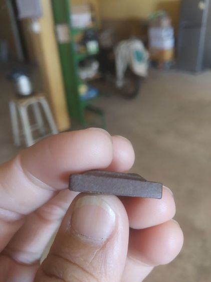 พระเนื้อผงแร่เหล็กน้ำพี้ทรงสามเหลี่ยม(พระพิมพ์พระสมเด็จนางพญาเสน่ห์จันทร์(รุ่นหมดห่วง)(จังหวัดอุตรดิตถ์))พระบ้านพระเครื่องรางของมงคล รูปที่ 16