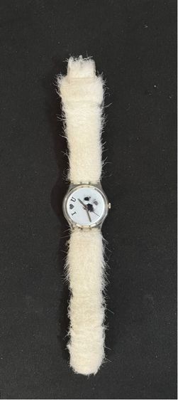 Vintage 1995 Swatch Frozen Tears White Baby Seal Faux Fur Wrist Watch GK202 ของแท้ ลายน้องอุ๋งๆเบบี้ ขนาด 35 มิลรวมเม็ด   รูปที่ 4