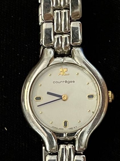 COURREGEE PARIS - Lady watch ของแท้ ระบบถ่าน ตัวเรือนและสายสแตนเลส บัคเคิลตีตรา ขนาด 23 มิลรวมเม็ด   รูปที่ 1