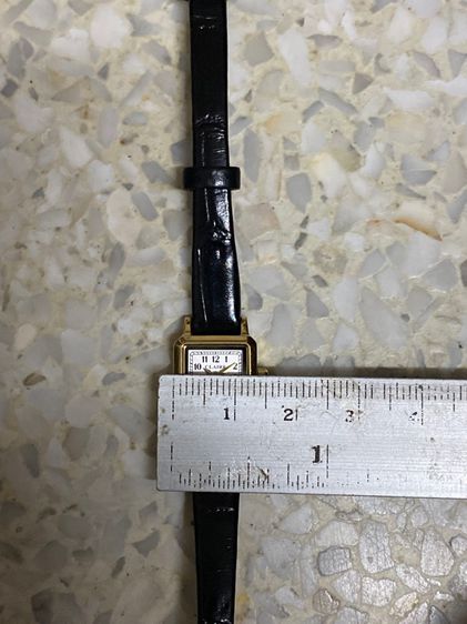 นาฬิกายี่ห้อ CLAIRE  ควอทซ์ เรือนเล็ก แท้มือสอง  สายเดิม   850฿  รูปที่ 6