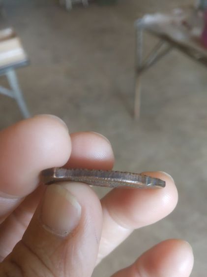 พระเหรียญเนื้อทองแดง(พระรูปหล่อพระหลวงปู่ศุขเกสโรวัดปากคลองมะขามเฒ่า(รุ่นที่ระลึกสร้างพิพิธภัณฑ์)(จังหวัดชัยนาท))พระเครื่องของมงคล2535 รูปที่ 12