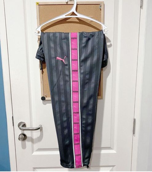 กางเกงวอร์มสีเทาแถบ แบรนด์ puma รูปที่ 5