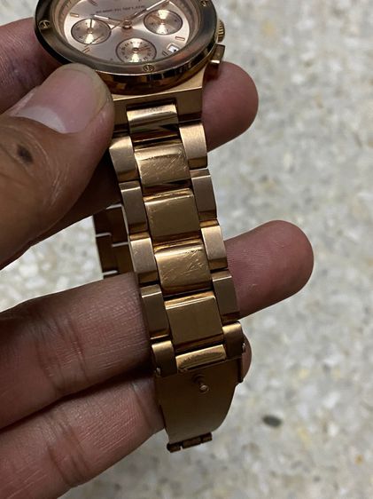 นาฬิกายี่ห้อ KENNETH  JAYLANS  ควอทซ์ โครโนกราฟ ของแท้มือสอง   ทองยังสวย สายยาว 18 เซนติเมตร  1400฿ รูปที่ 4