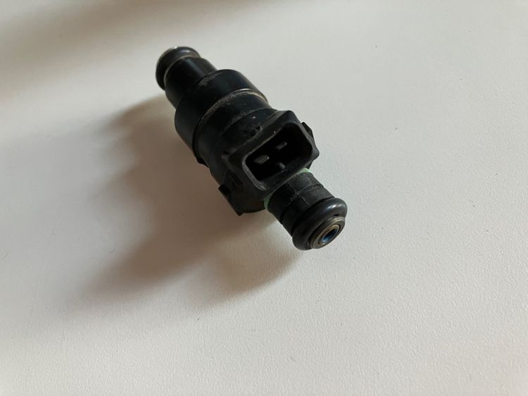 หัวฉีดเครื่องเบนซิน Fuel Injectors Part no. D1830GA ใส่ 89-98 Land Rover , Range Rover 359.9 4.0 4.2 4.6 V8 ของแท้ มือสอง  รูปที่ 5