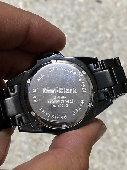 นาฬิกายี่ห้อ DON  CLARK  ของแท้มือสอง สแตนเลสสีดำ สภาพสวย สายยาว 19 เซนติเมตร   950฿ รูปที่ 2