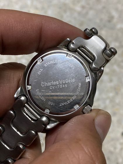 นาฬิกายี่ห้อ CHARIES VOGELE    ควอทซ์  ของแท้มือสอง  สายยาว 17 เซนติเมตร   850฿ รูปที่ 3