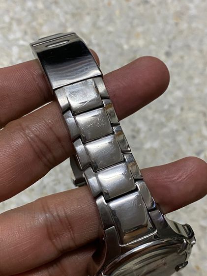 นาฬิกายี่ห้อ ARMITRON  ควอทซ์ ของแท้มือสอง สแตนเลสทั้งเรือน  สายยาว 18 เซนติเมตร  900฿ รูปที่ 6