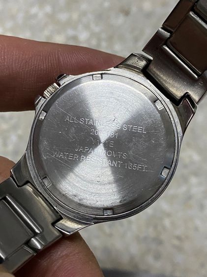 นาฬิกายี่ห้อ ARMITRON  ควอทซ์ ของแท้มือสอง สแตนเลสทั้งเรือน  สายยาว 18 เซนติเมตร  900฿ รูปที่ 3