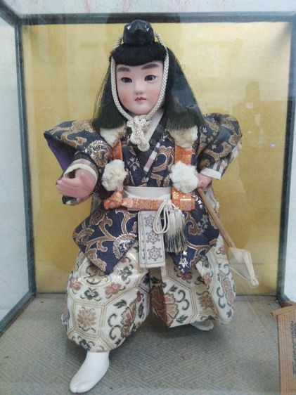 4186-ตุ๊กตาญี่ปุ่นในชุดนักรบซามูไร ในตู้กระจกประดับ ขนาดตู้ 11 x 15 x 17 นิ้ว ใช้ประดับหน้าห้างร้านเพื่อความสวยงาม เป็นศิริมงคล  รูปที่ 7