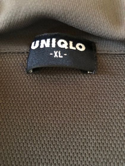 เสื้อยึด uniqlo มีซิปหน้า รูปที่ 4