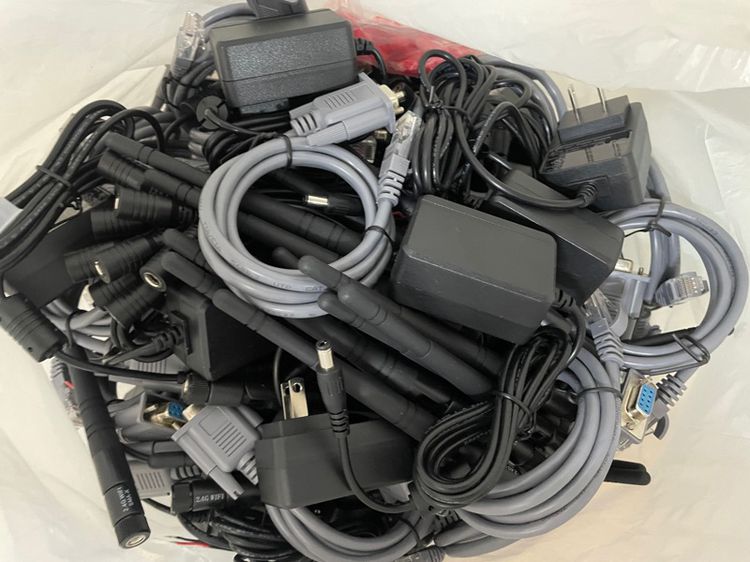 Adapter 12V 1.5A มีทั้งหมด 18 ชุด รูปที่ 3