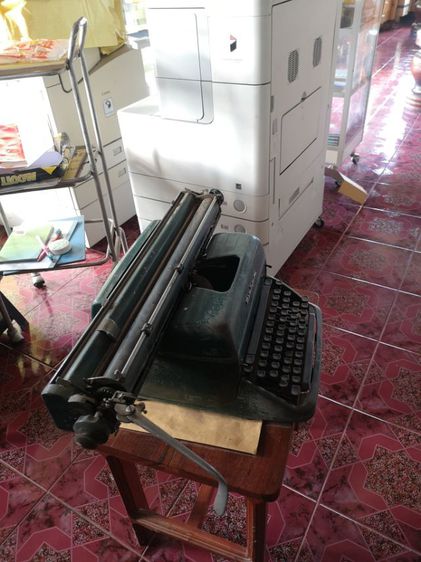 เครื่องพิมพ์ดีดโบราณ​ Remington รูปที่ 6