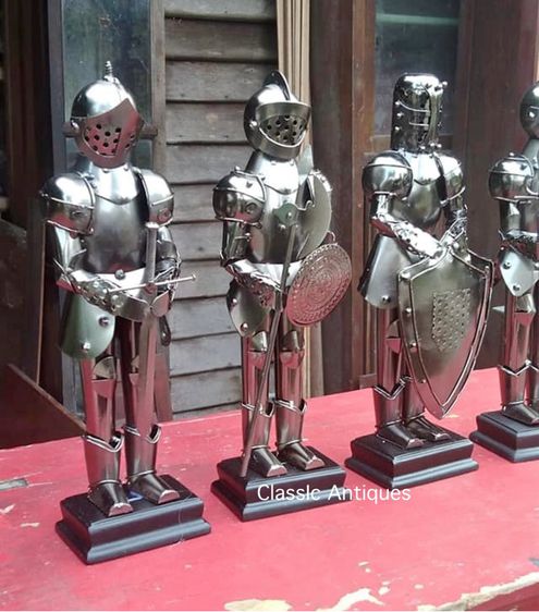 อัศวินสะสม รูปที่ 2