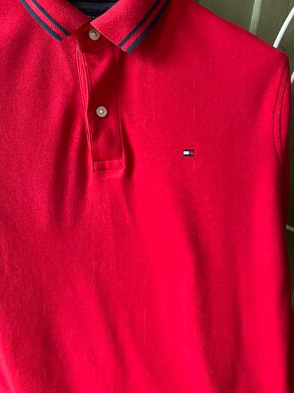 Tommy Hilfiger  ของแท้ ผ้าคอตตอน นุ่มๆ สภาพดี สีแดงสด ปักโลโก ขนาดอก 21 (42)  รูปที่ 8