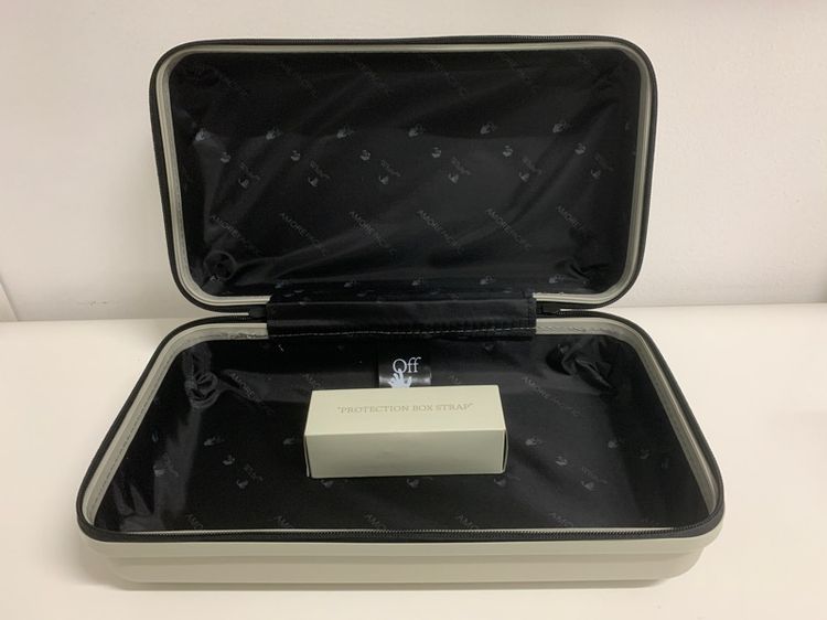 กระเป๋า Off-White™ X Amorepacific Protection Box รูปที่ 7