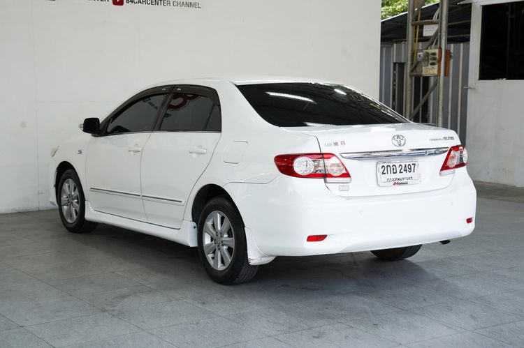 Toyota Altis 2013 1.8 E Sedan เบนซิน ไม่ติดแก๊ส เกียร์อัตโนมัติ ขาว รูปที่ 3