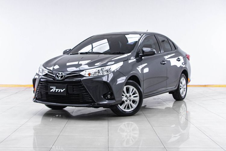 Toyota Yaris ATIV 2021 1.2 Entry Sedan เบนซิน ไม่ติดแก๊ส เกียร์อัตโนมัติ เทา รูปที่ 4