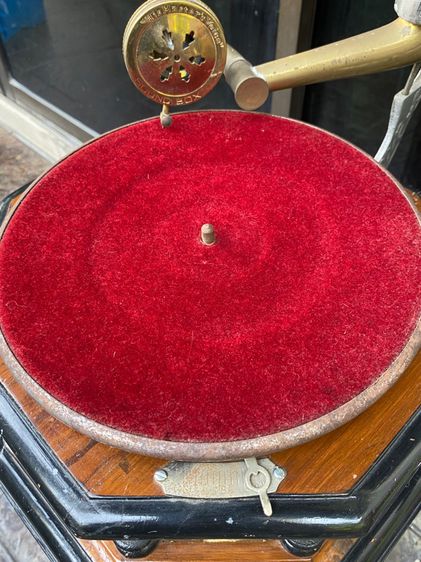 เครื่องเล่นแผ่นเสียงเก่า รูปที่ 11