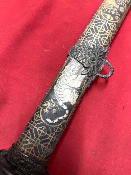 ดาบญี่ปุ่นเล่มกลาง ลายเสือกะไหล่เงิน รูปที่ 10