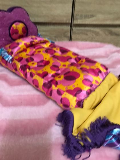Groovy Girls เตียงนอนตุ๊กตาด้านในบุใยโพลี่นิ่มๆ สีสวย น่ารัก รูปที่ 4