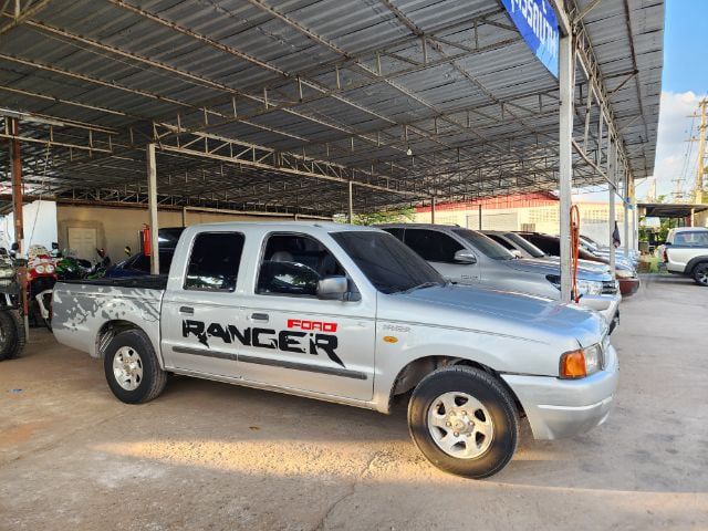 Ford Ranger 2001 2.5 XLT Pickup ดีเซล เกียร์ธรรมดา เทา